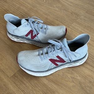 New Balance Men's Fresh Foam 1080v10 Running Shoes (Grey/Red) US 11